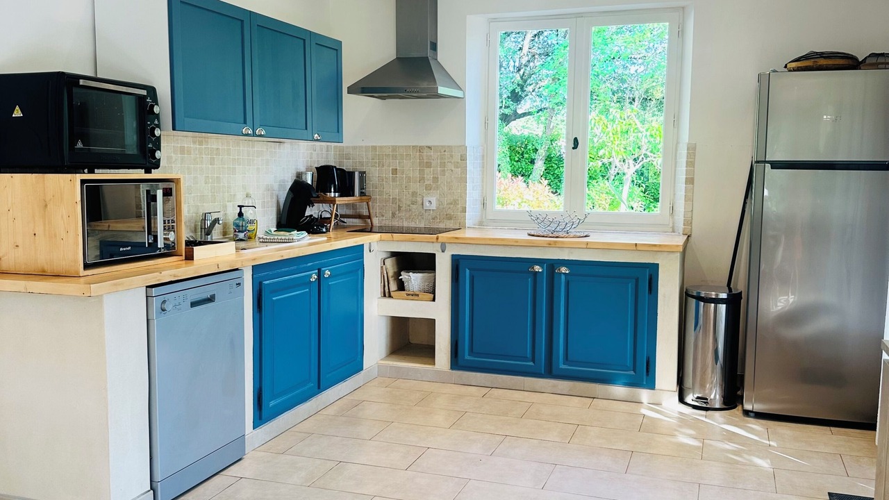 Photo of Kitchen in Saint-Jean-de-Maruejols-et-Avejan