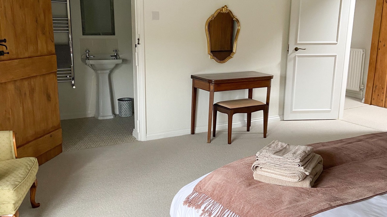 Photo of Bedroom in Godalming