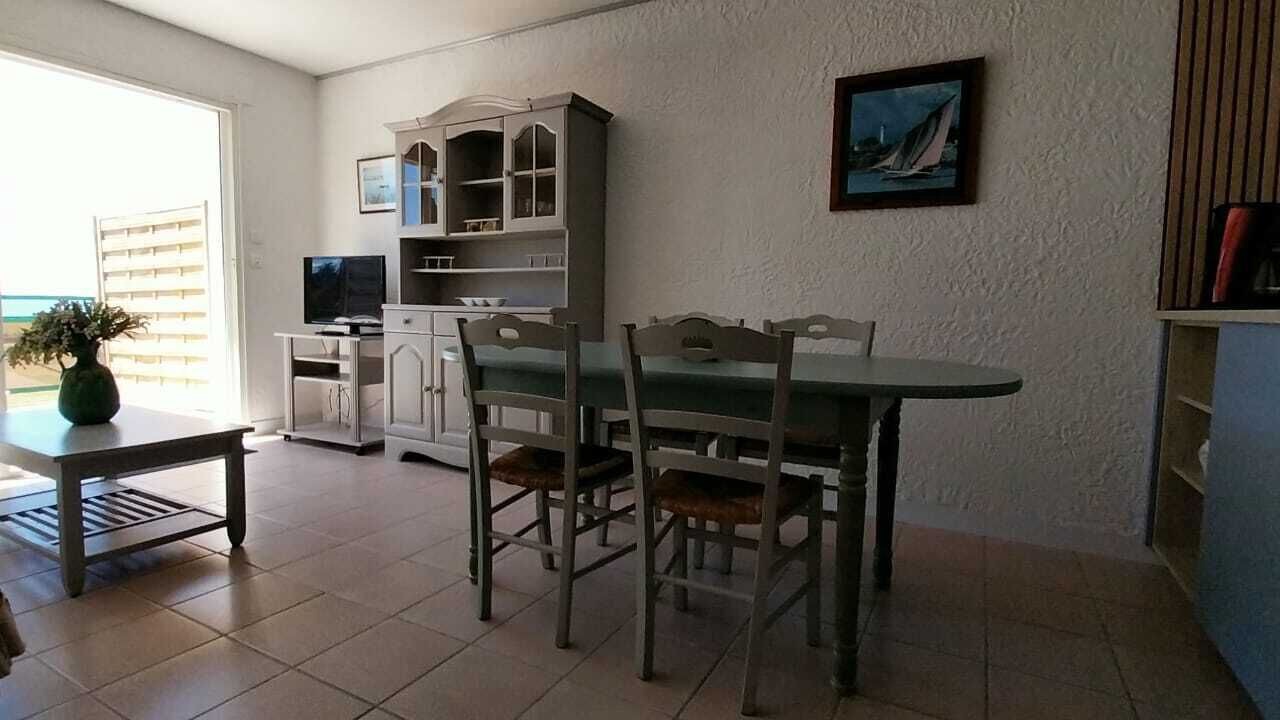 Photo of Others in Penestin