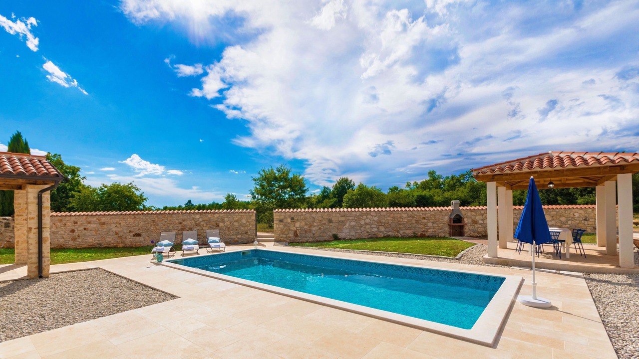 Photo of Outdoor in Baderna