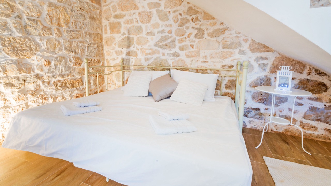 Photo of Bedroom in Baderna