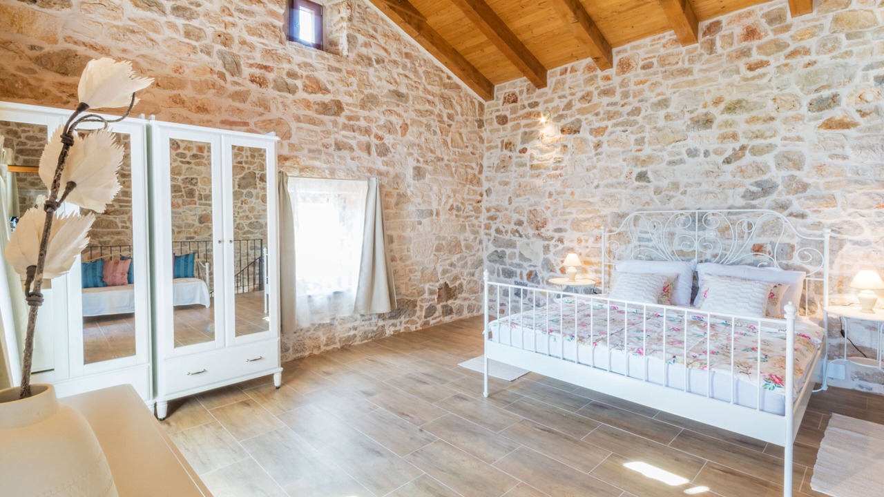 Photo of Bedroom in Baderna