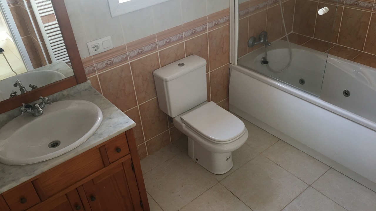 Photo of Bathroom in Empedrola