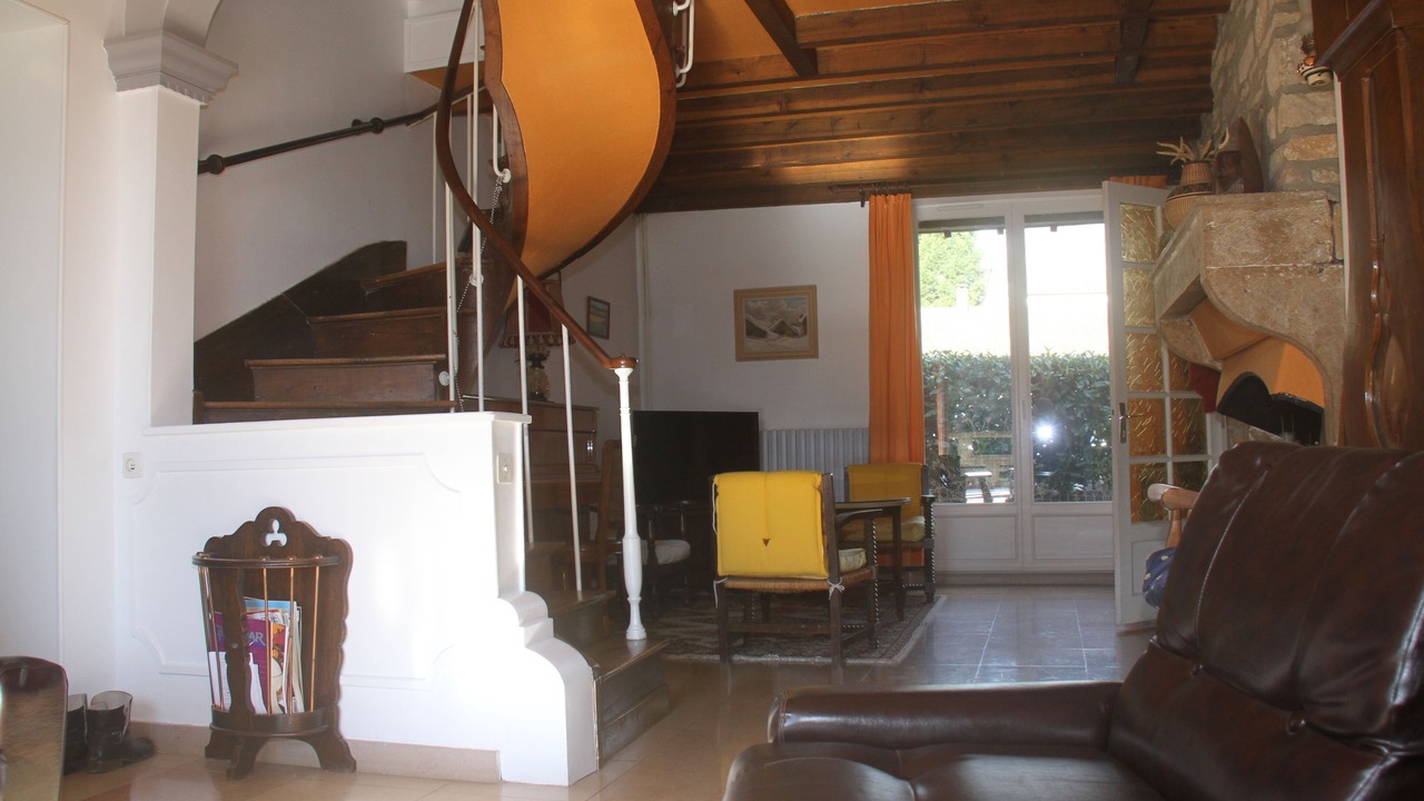 Photo of Livingroom in Messanges