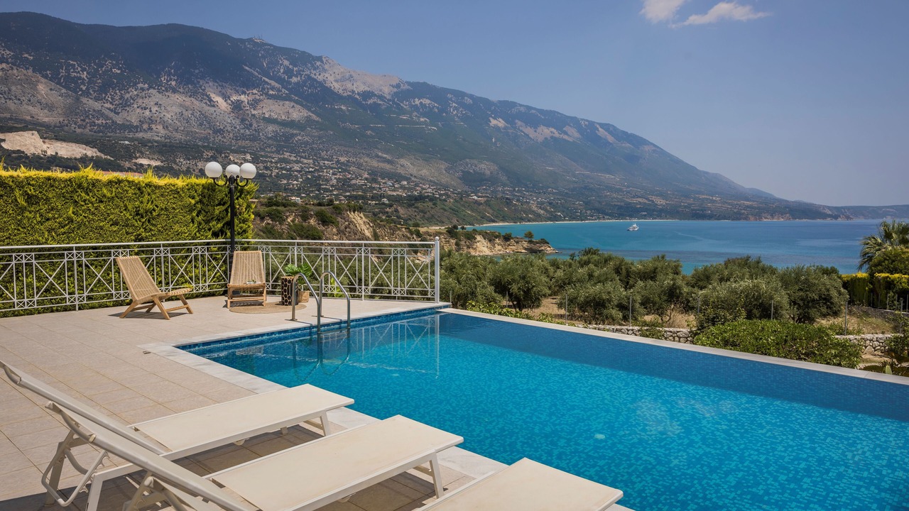 Photo of Outdoor in Karavados