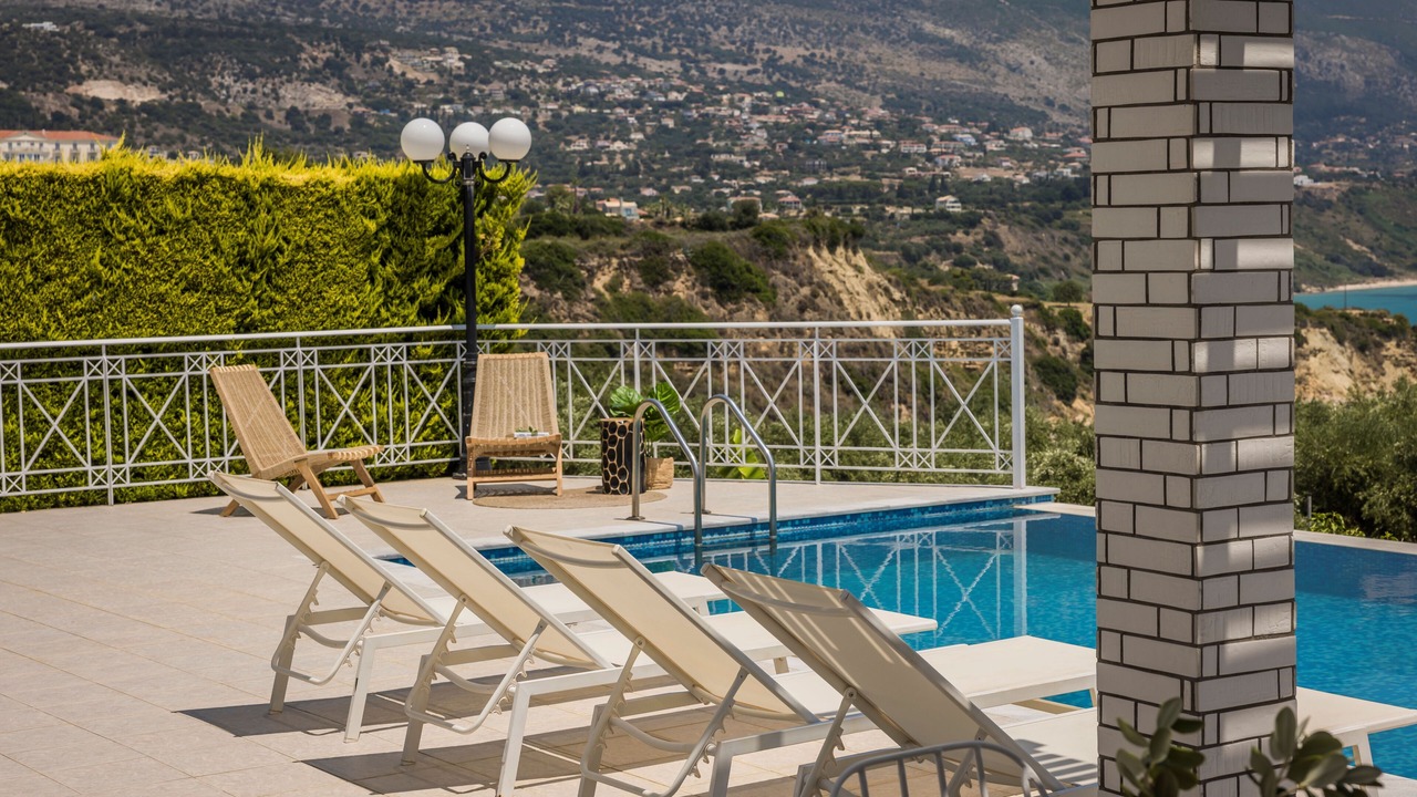 Photo of Outdoor in Karavados