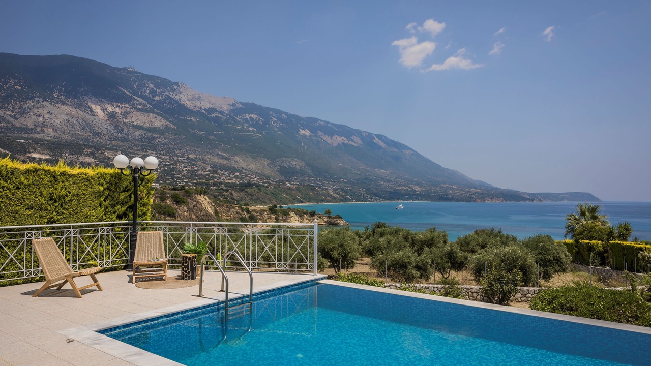 Photo of Outdoor in Karavados