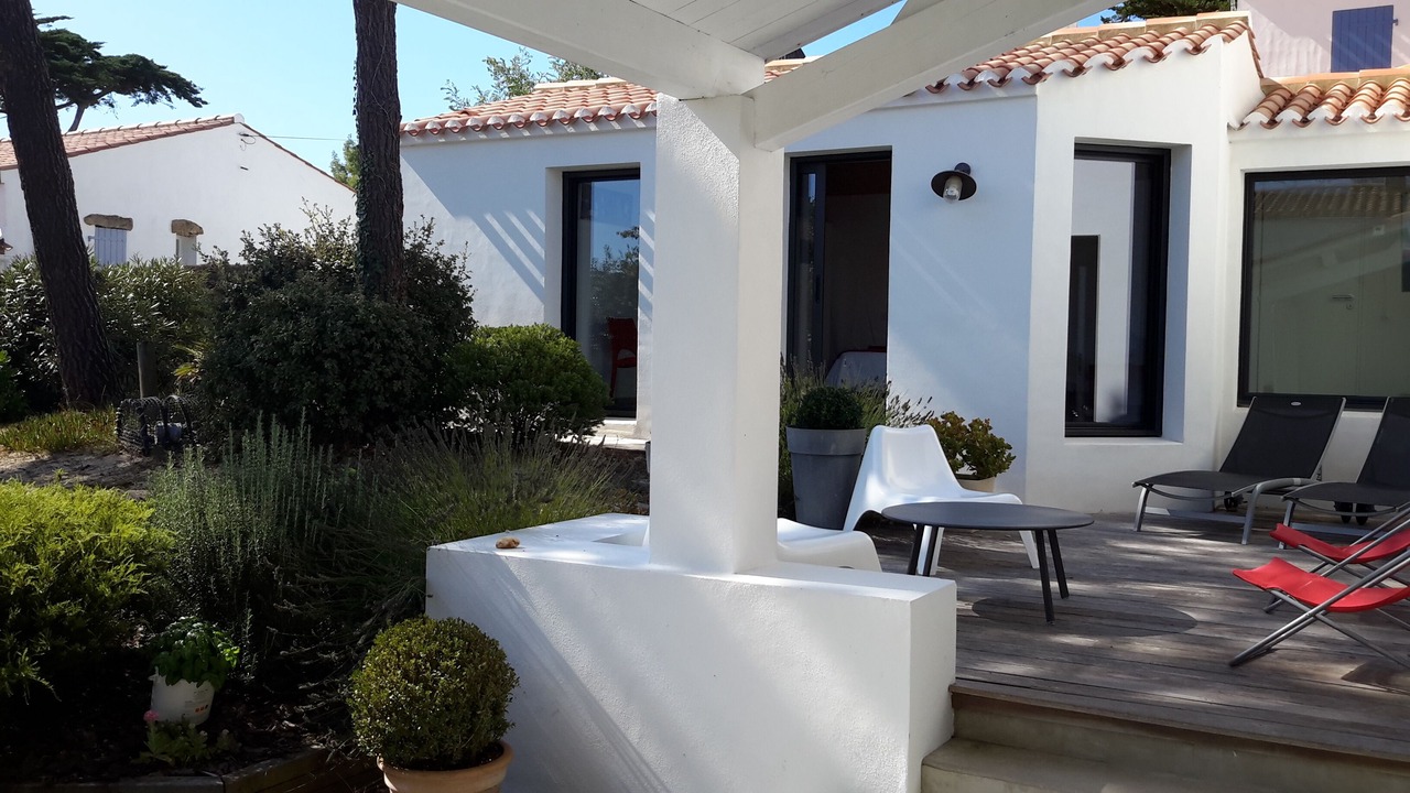 Photo of Patio Balcony in L'Epine