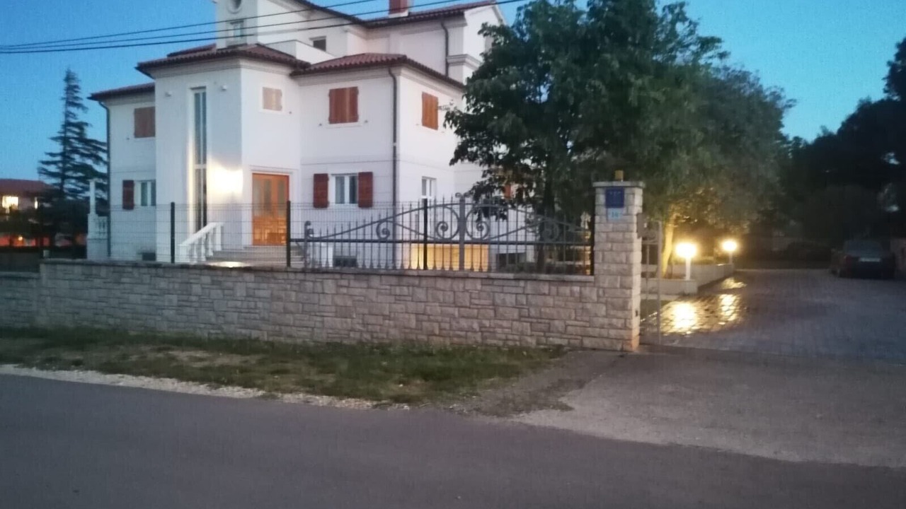 Photo of Outdoor in Liznjan