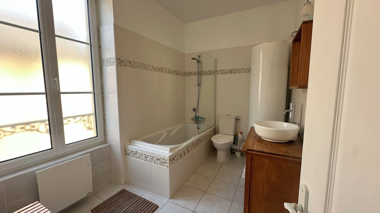 Photo of Bathroom in Lion-sur-Mer