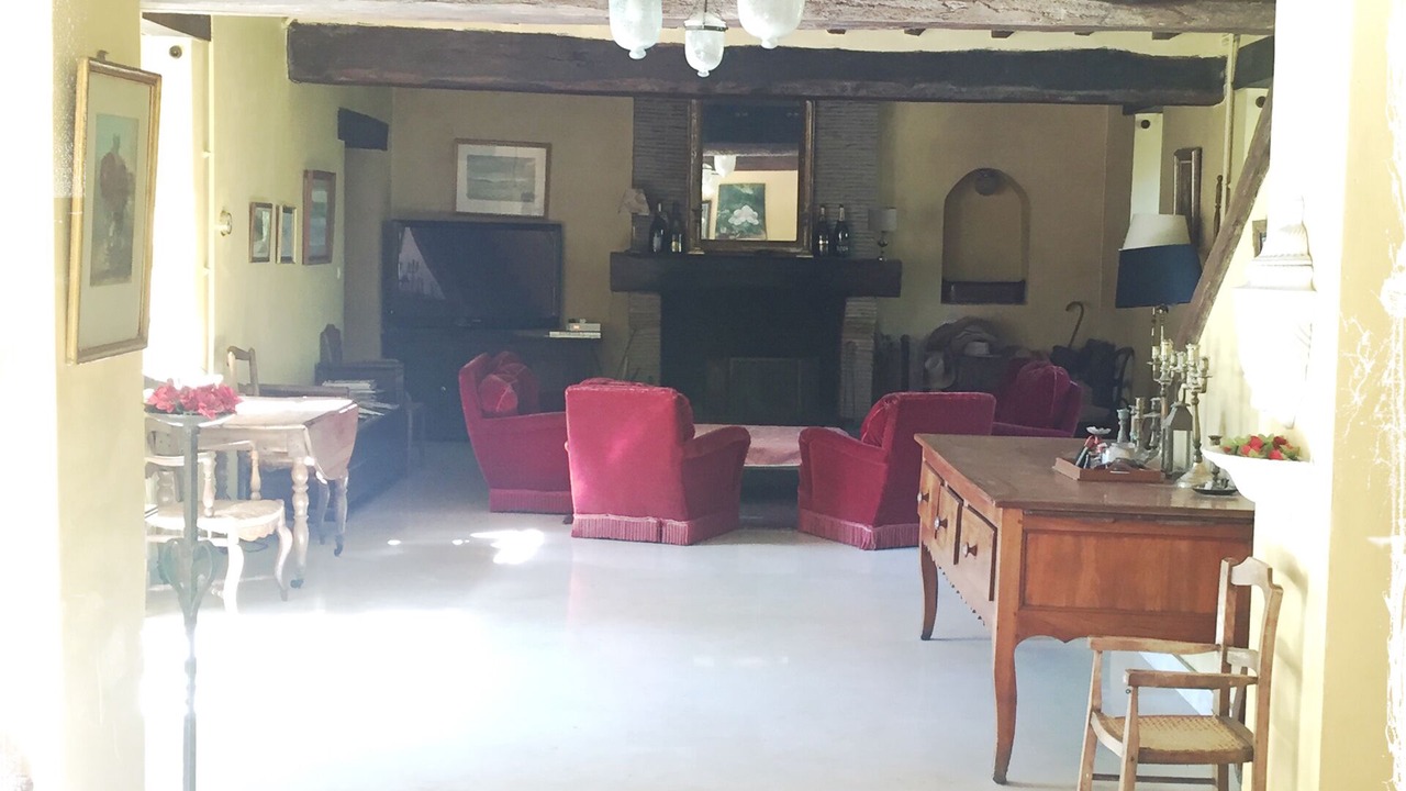 Photo of Others in Bannay