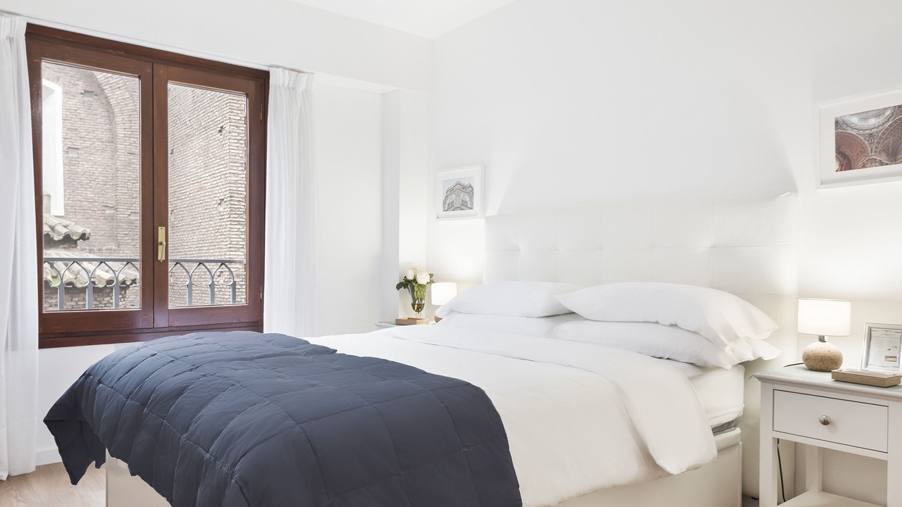 Photo of Bedroom in Zaragoza Old Town