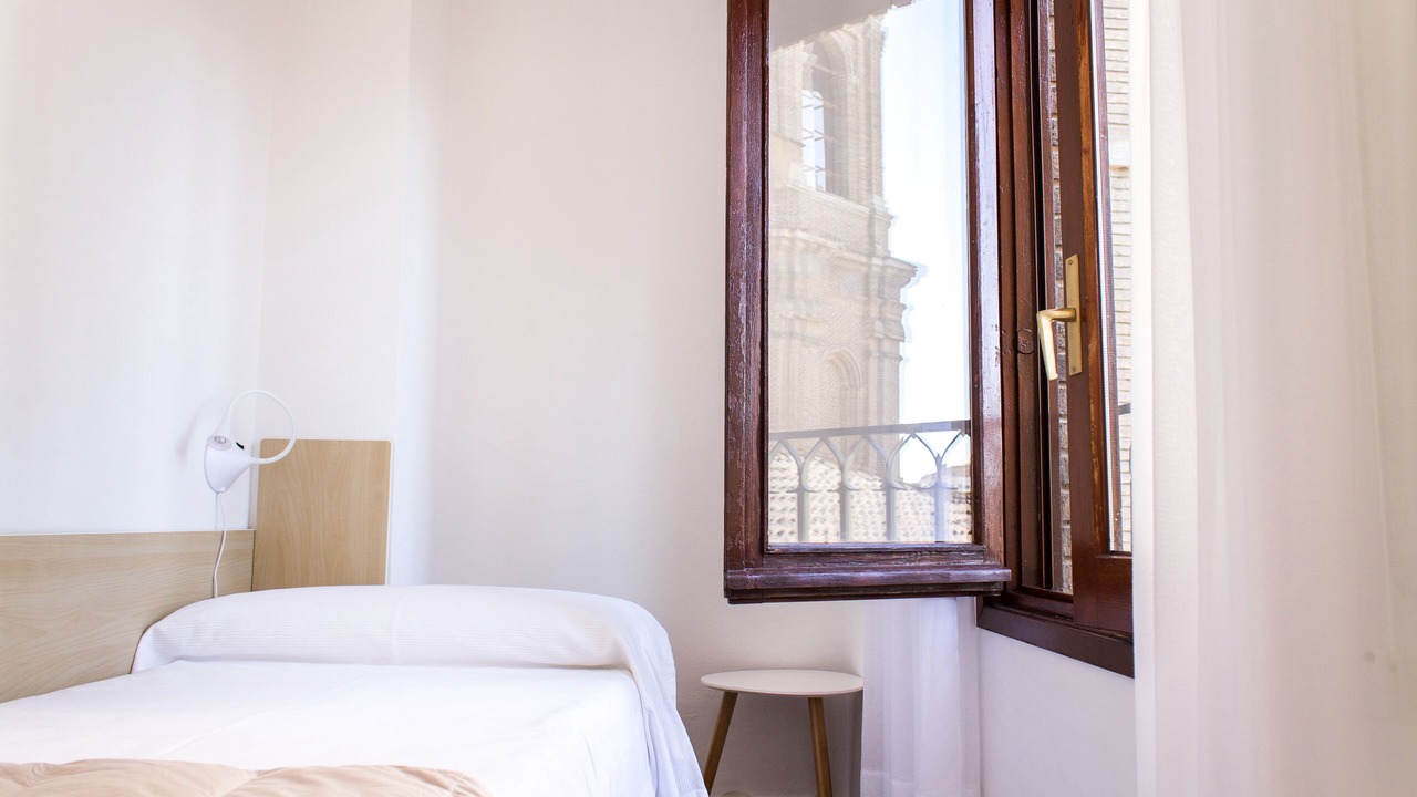Photo of Bedroom in Zaragoza Old Town