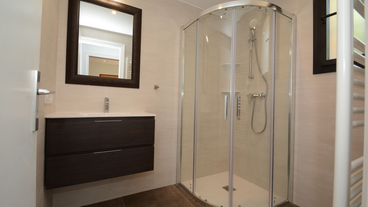 Photo of Bathroom in Pals