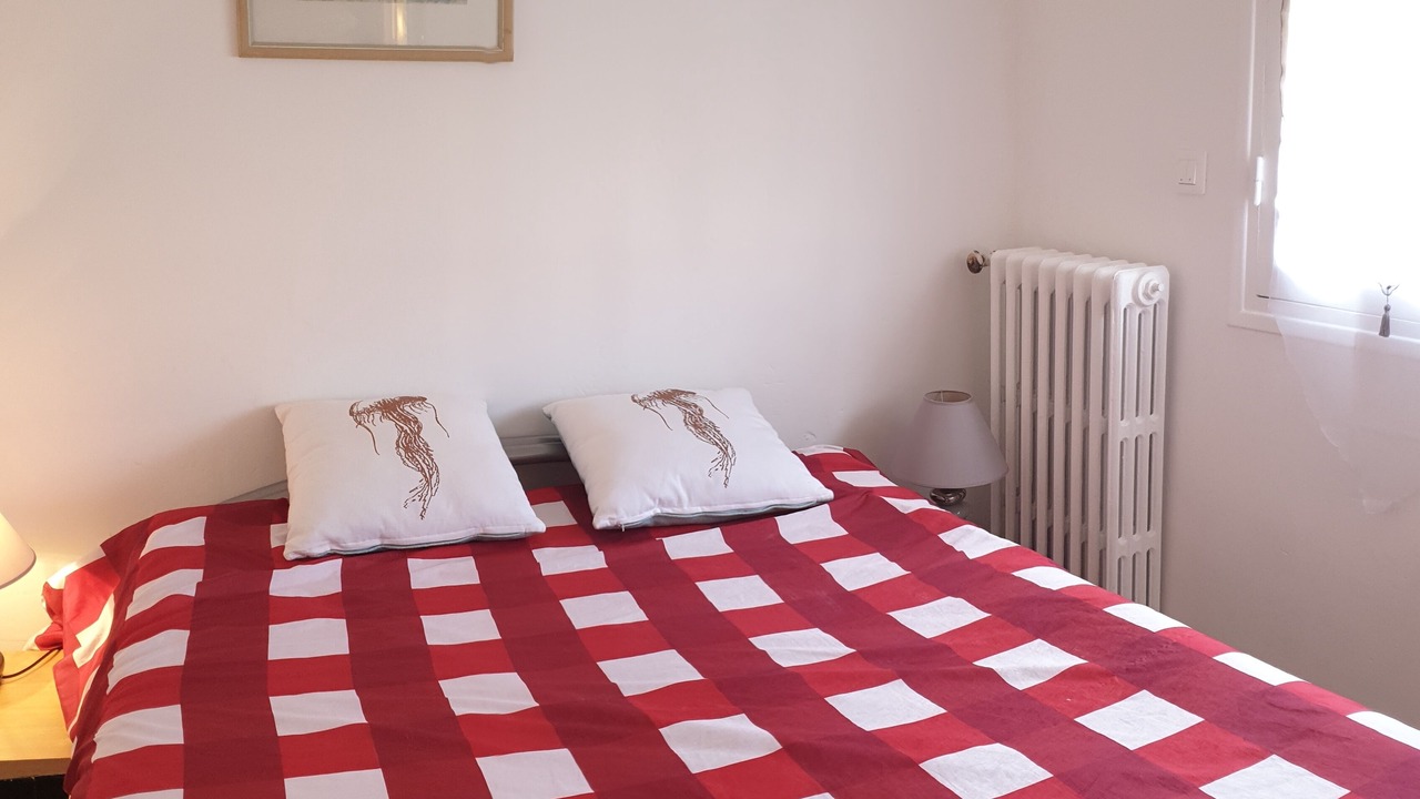 Photo of Bedroom in La Jetee