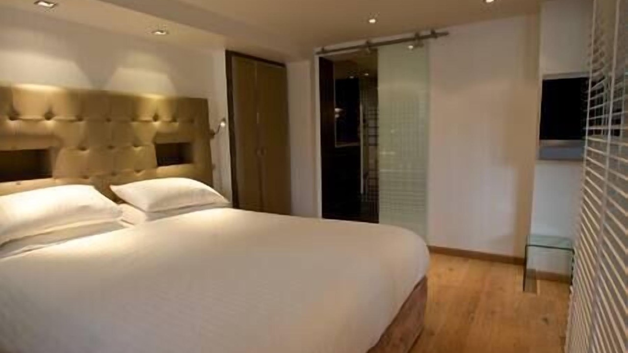 Photo of Bedroom in Talloires-Montmin