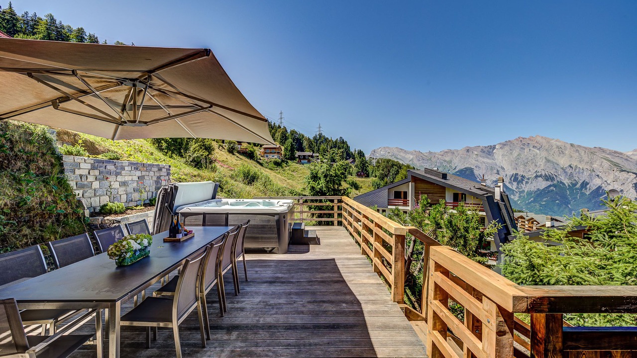 Photo of Patio Balcony in La Tzoumaz
