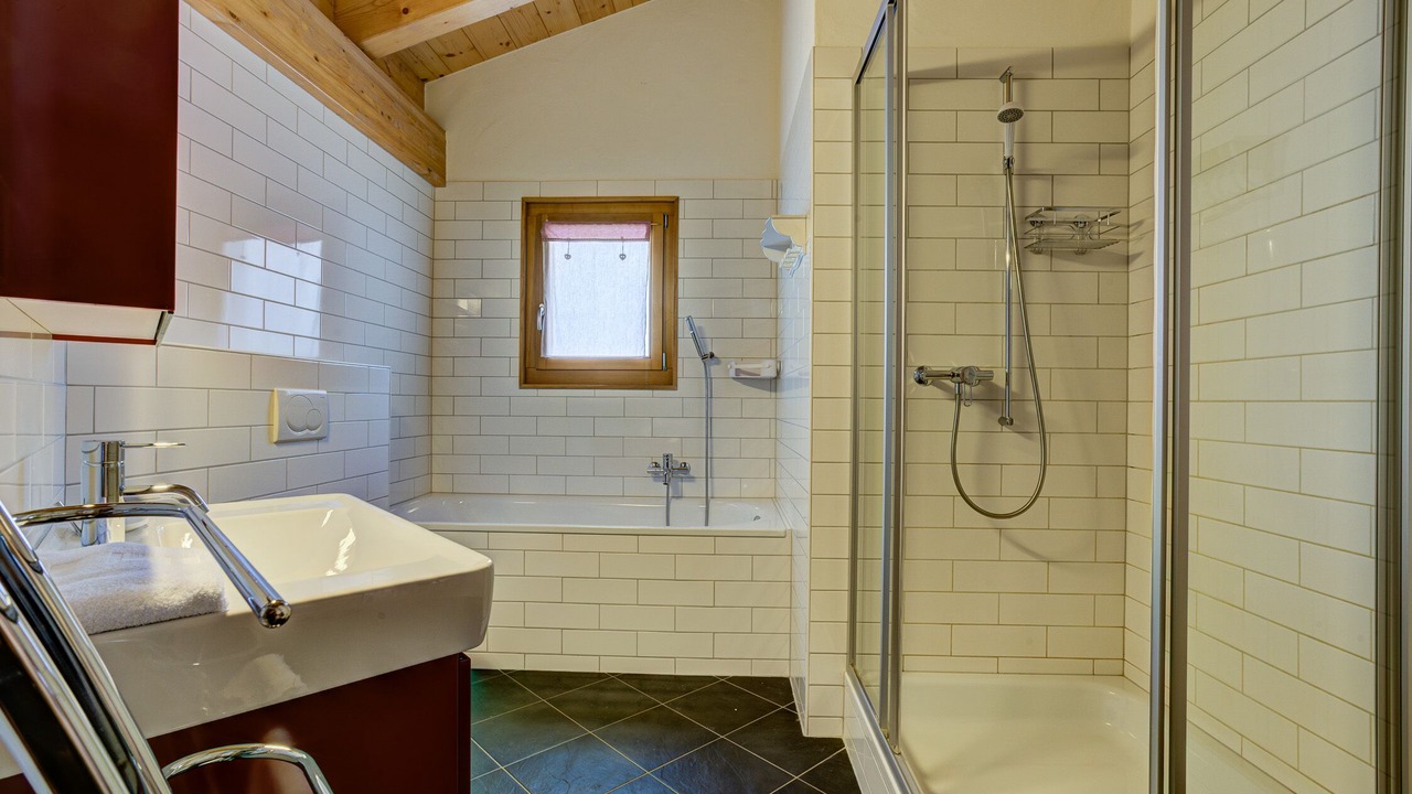Photo of Bathroom in La Tzoumaz