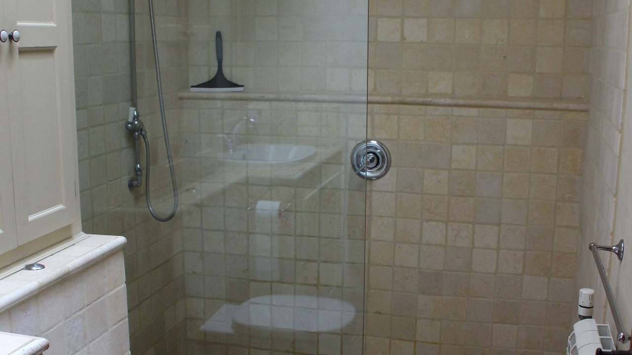 Photo of Bathroom in Saint-Hippolyte-de-Montaigu