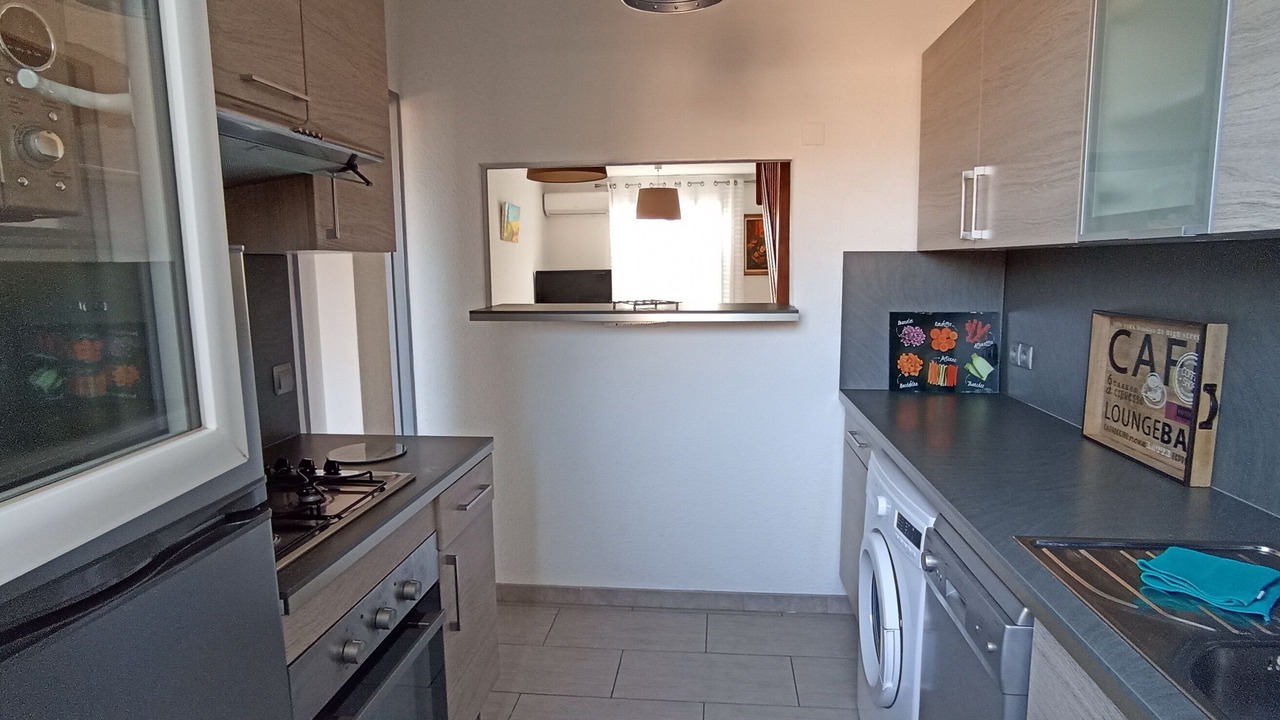 Photo of Kitchen in Saint-Cyprien Plage