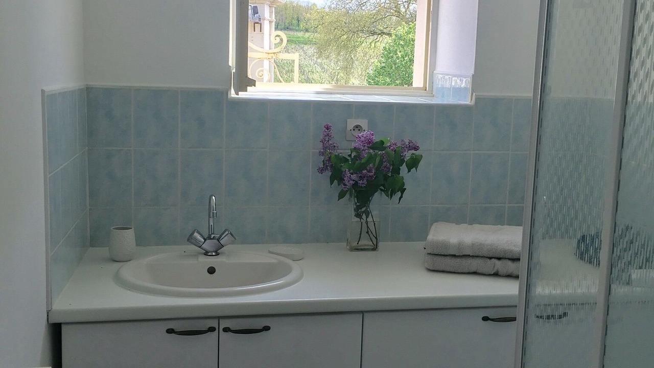 Photo of Bedroom in Saix