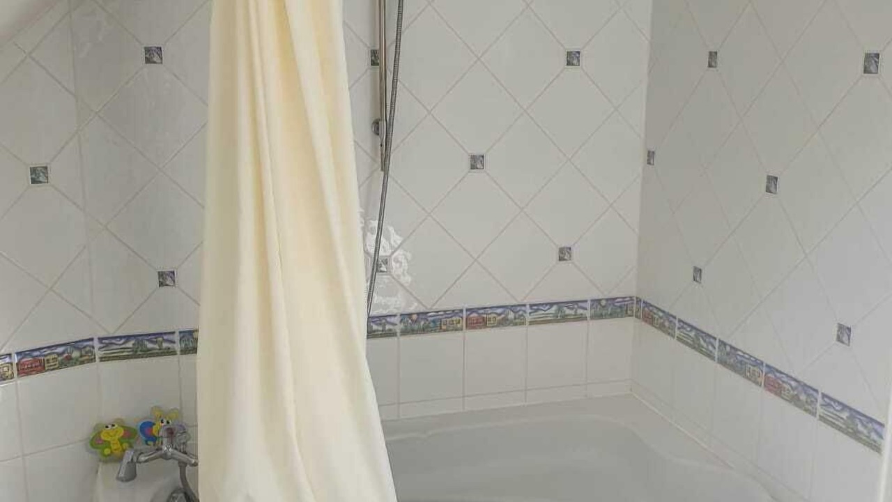 Photo of Bathroom in Saix