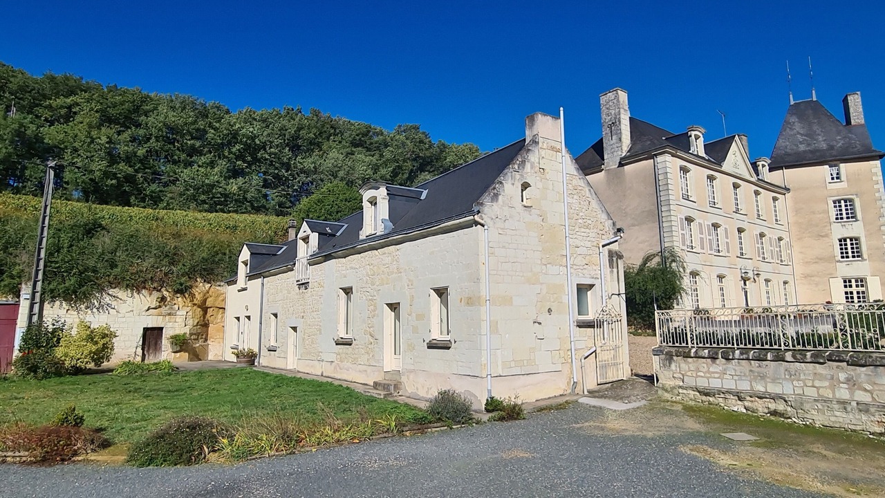 Photo of Others in Saix