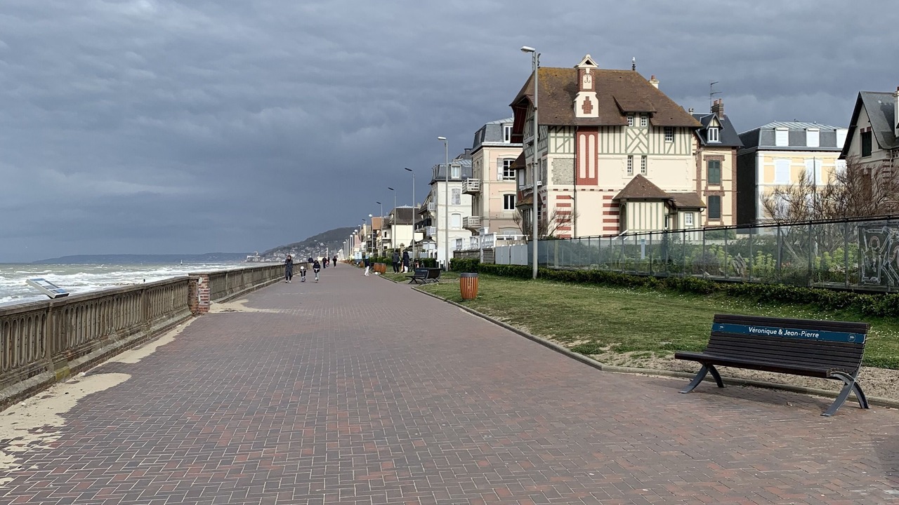 Photo of Others in Cabourg