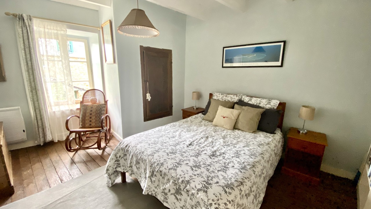 Photo of Bedroom in Saint-Suliac