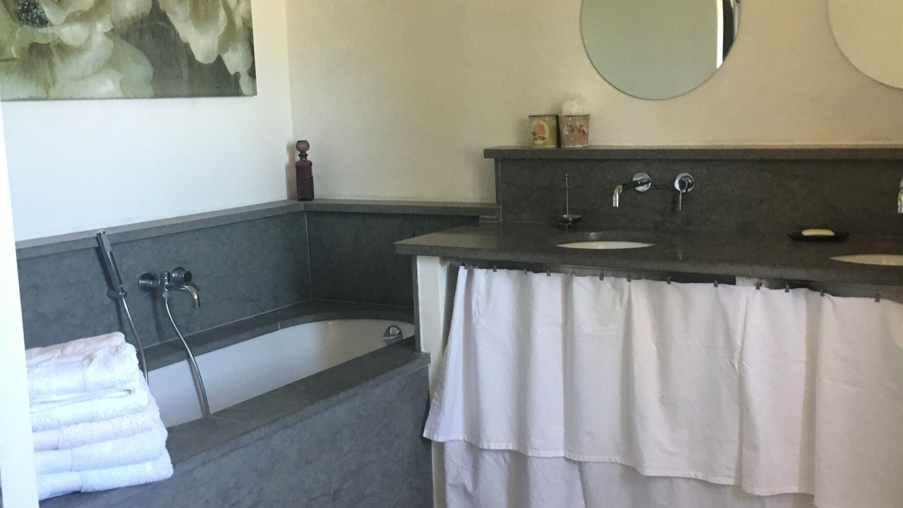 Photo of Bathroom in Aigaliers