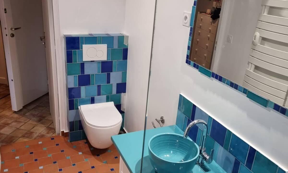 Photo of Bathroom in Val-de-Grace