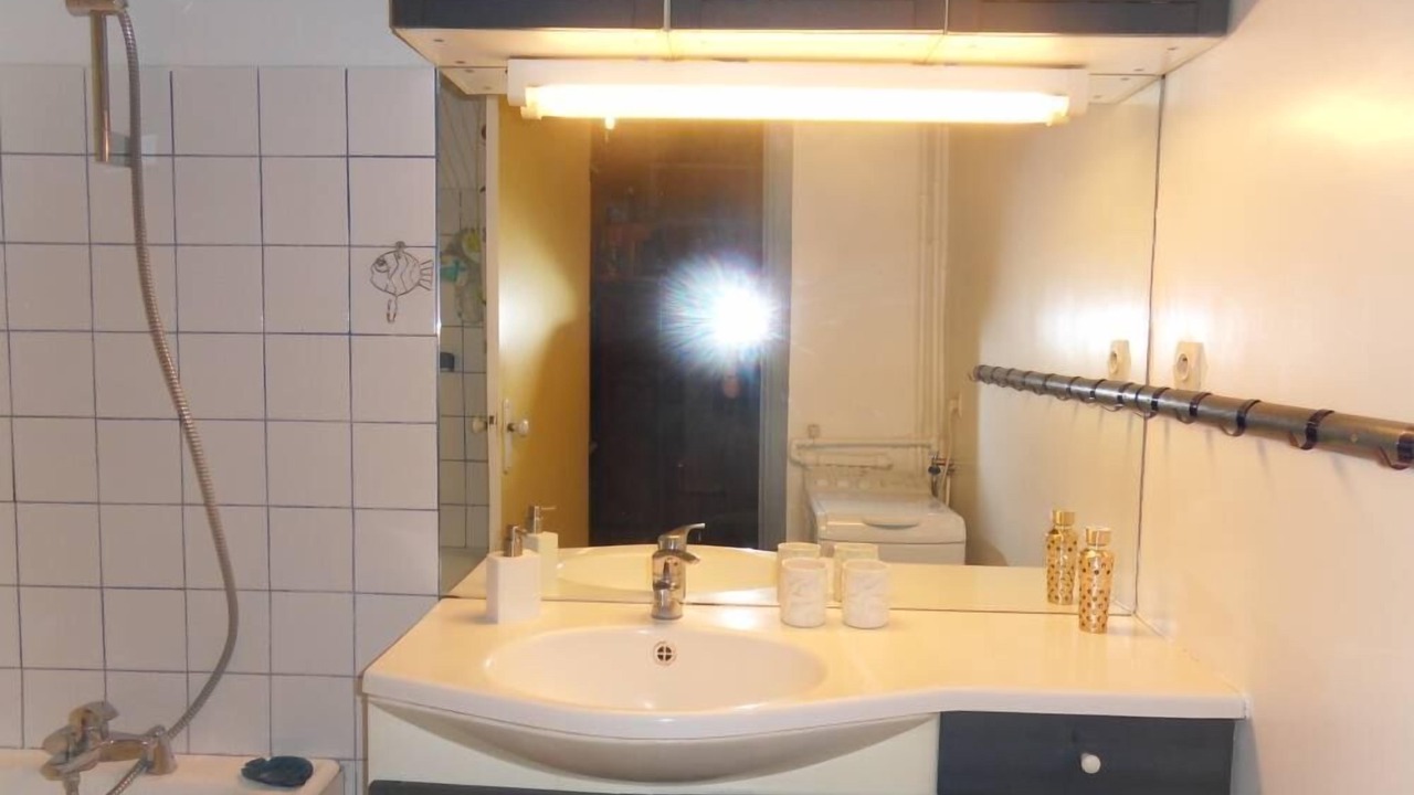 Photo of Bathroom in 8th Arrondissement