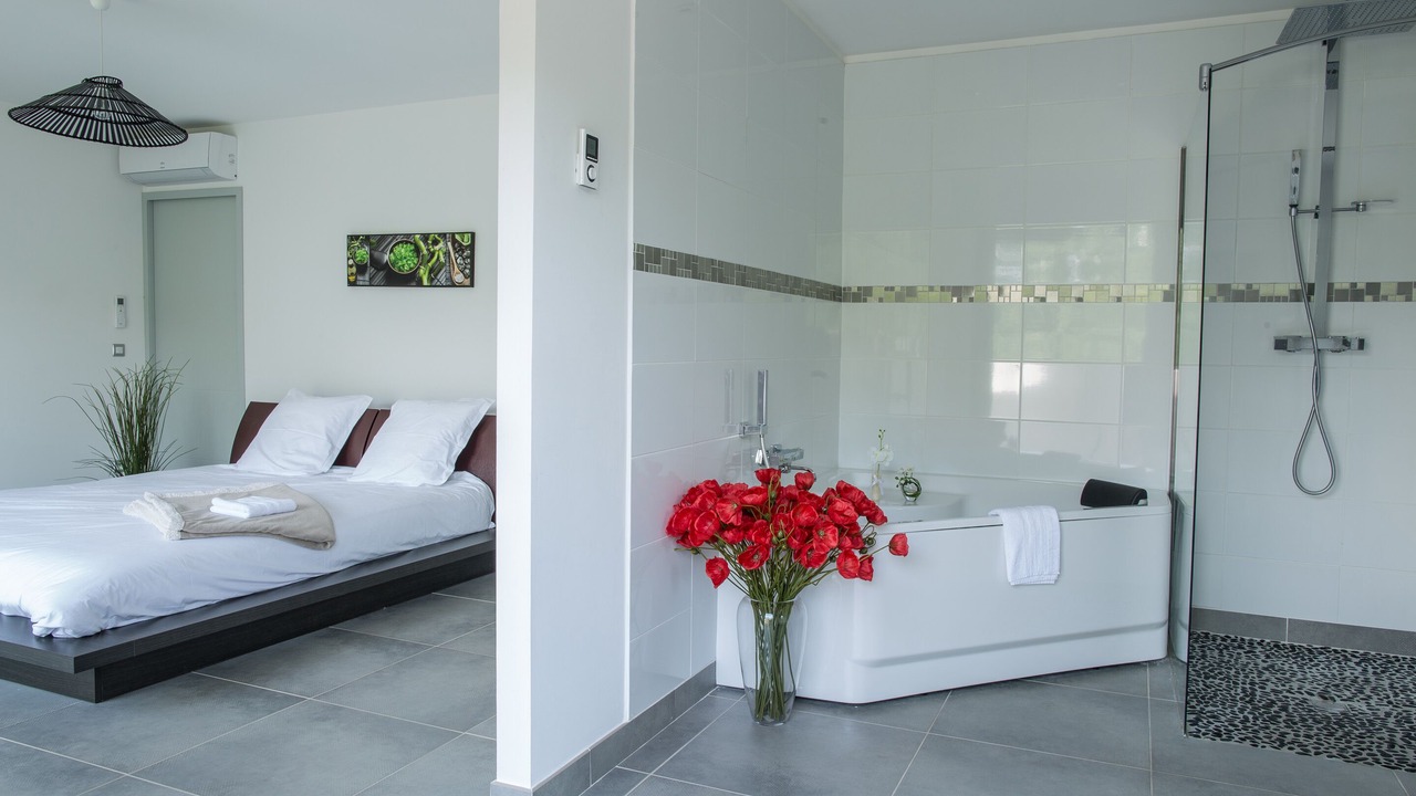 Photo of Bedroom in Saint-Genies-de-Comolas