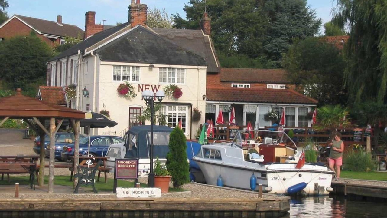 Photo of Others in Horning