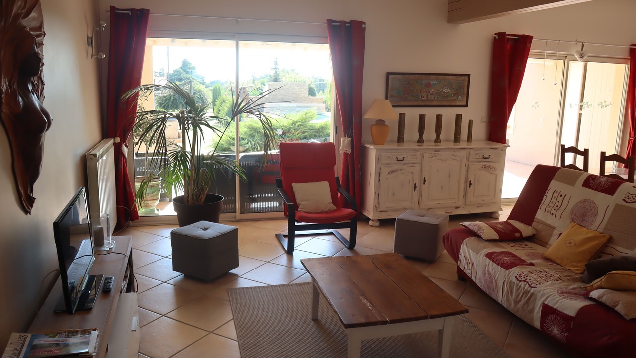 Photo of Livingroom in Pujaut