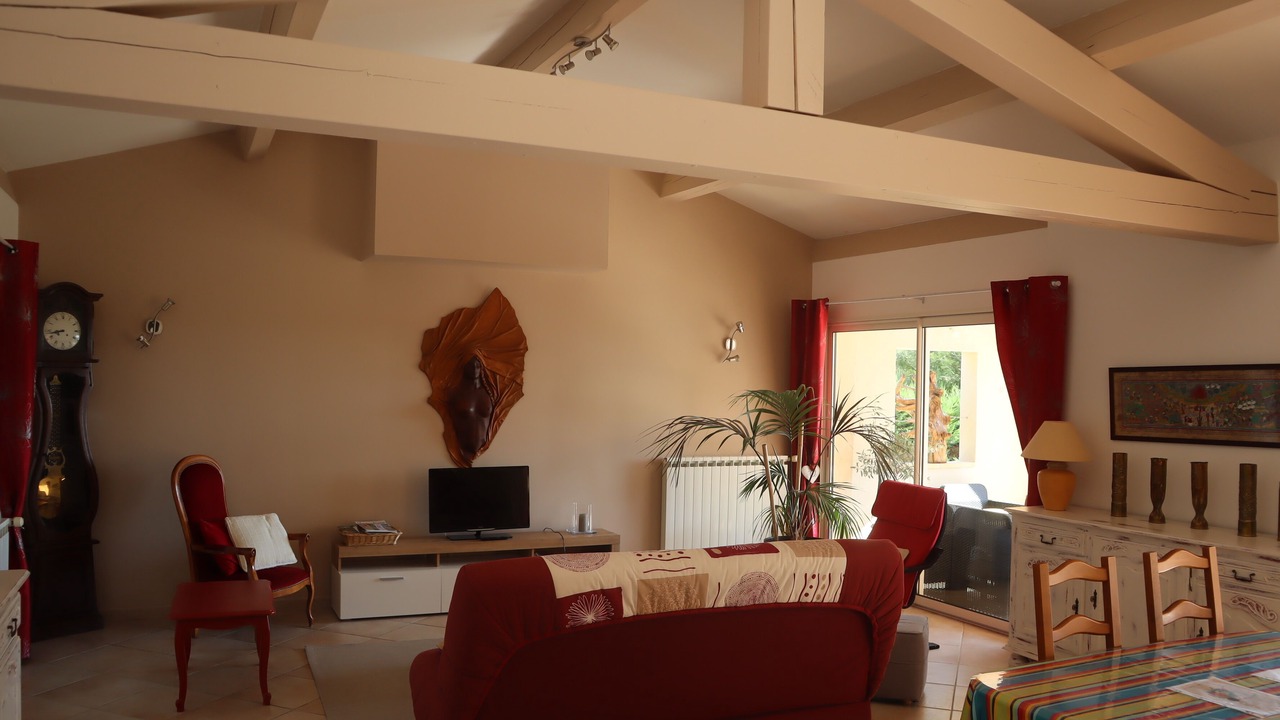Photo of Livingroom in Pujaut