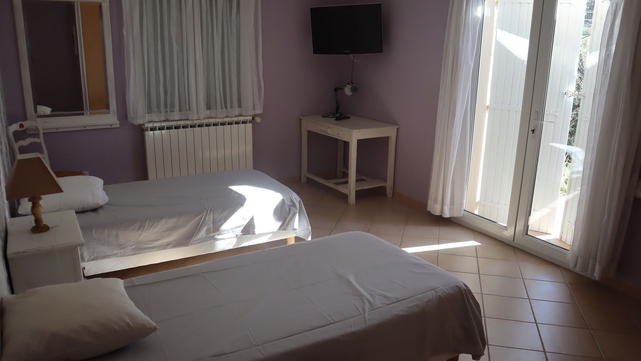 Photo of Bedroom in Pujaut
