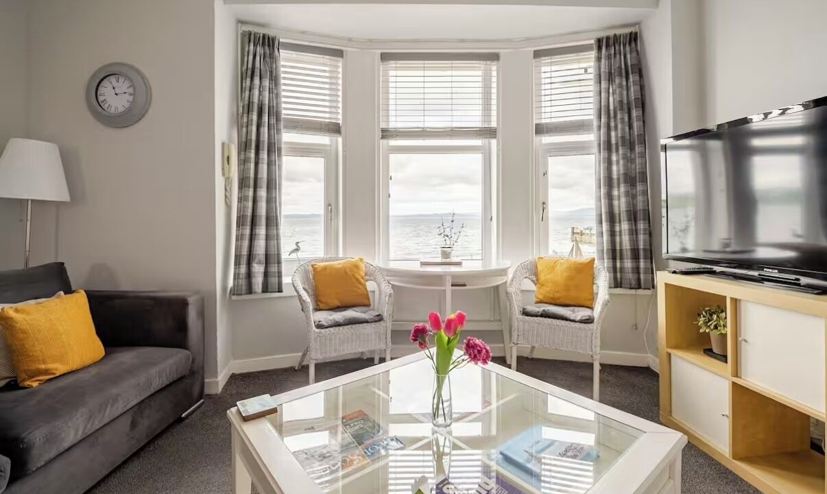 Photo of Livingroom in Largs