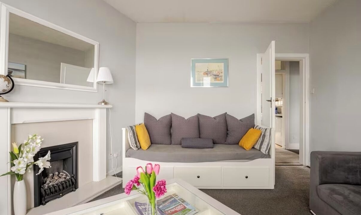 Photo of Livingroom in Largs