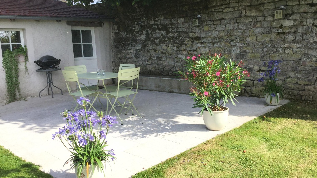 Photo of Outdoor in Monthureux-sur-Saone