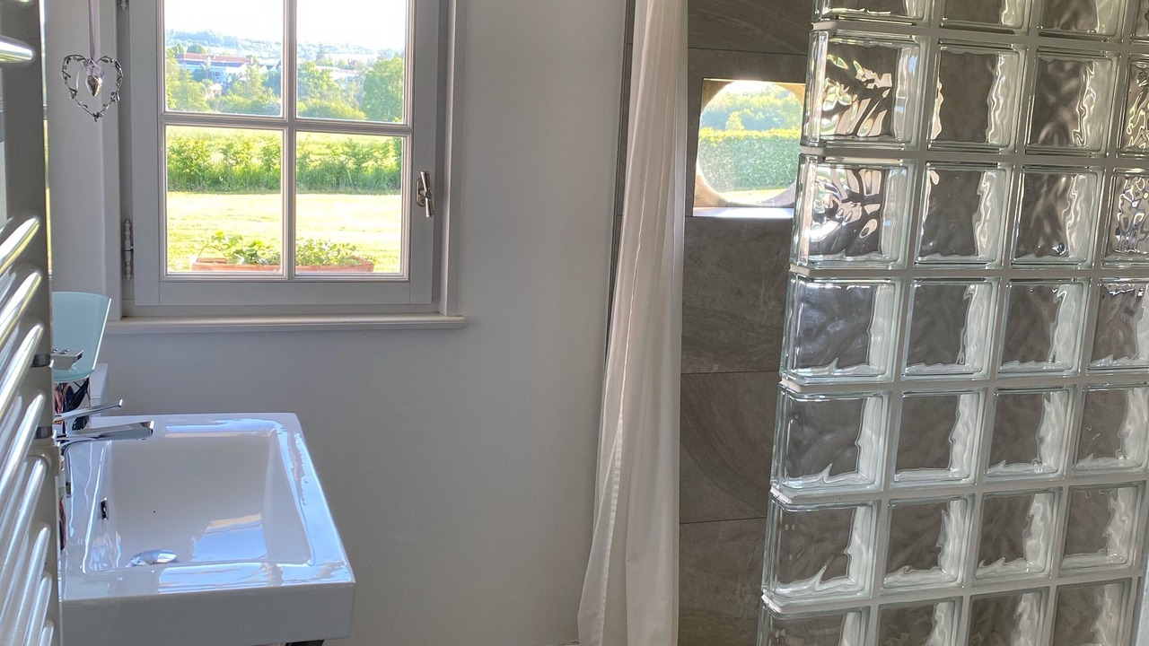 Photo of Bathroom in Monthureux-sur-Saone