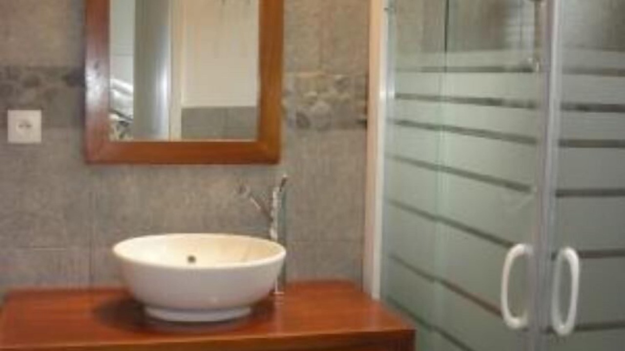 Photo of Bathroom in Le Bois-Plage-en-Re