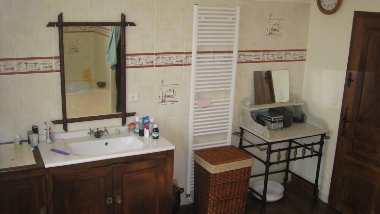 Photo of Bathroom in Martiel