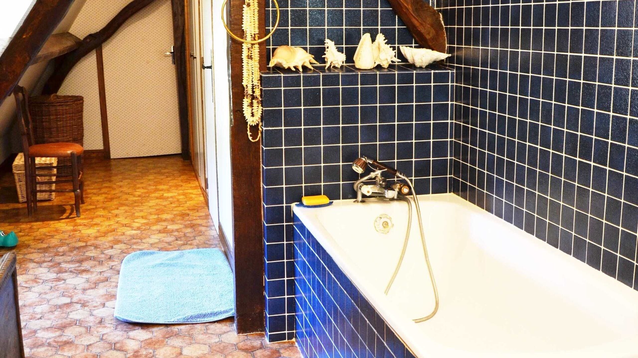 Photo of Bathroom in Serquigny
