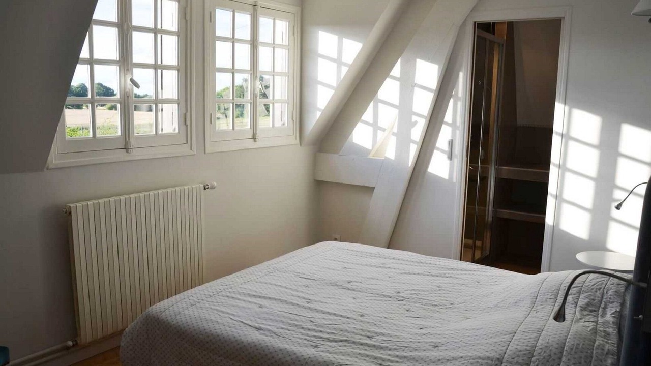 Photo of Bedroom in Serquigny