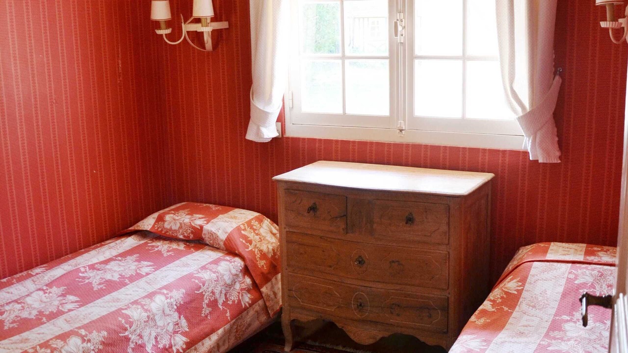 Photo of Bedroom in Serquigny