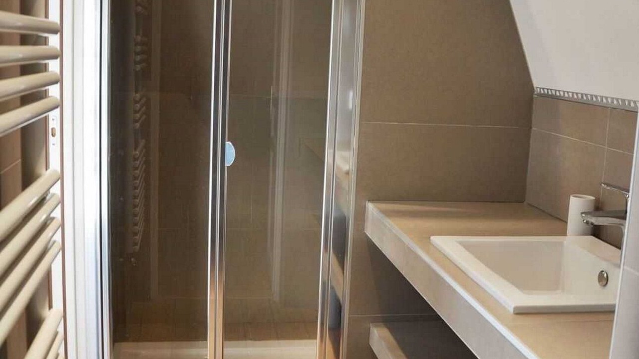 Photo of Bathroom in Serquigny