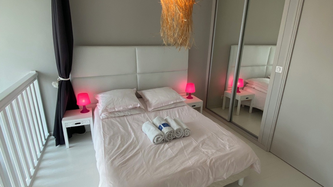 Photo of Bedroom in Rotheneuf-Le Pont