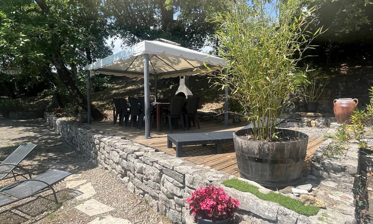 Photo of Outdoor in Les Assions
