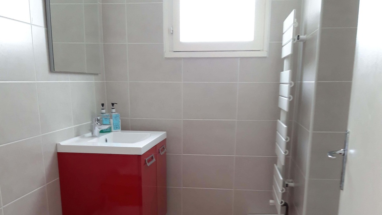 Photo of Bathroom in Saint-Vincent-sur-Jard